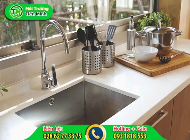 Sử dụng bột th&ocirc;ng bồn rửa ch&eacute;n để bồn rửa được th&ocirc;ng tho&aacute;ng