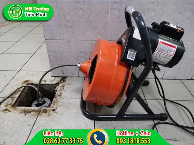 D&acirc;y th&ocirc;ng cống l&ograve; xo th&ocirc;ng cống nghẹt