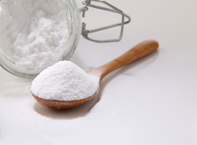 Xử l&yacute; đường cống bị tắc bằng bột nở v&agrave; dấm